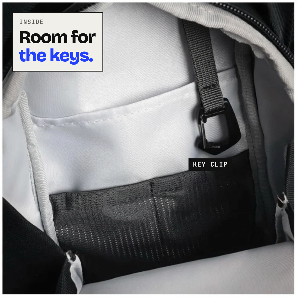 Inside the bottle bag: key clip and stretch pockets